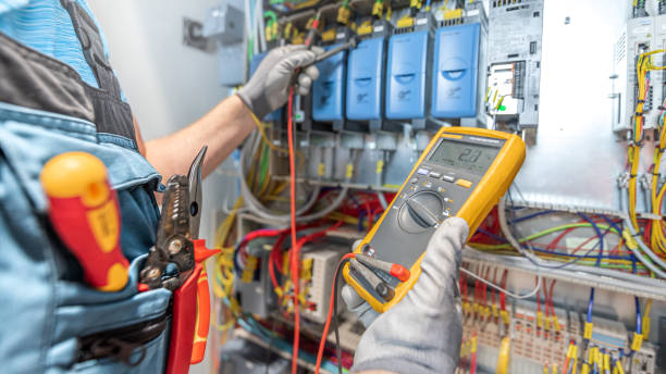 Best Electrical Repair Services  in De Pere, WI